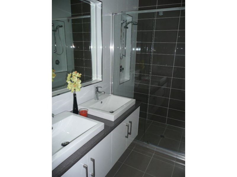 18 Rozells Avenue, Northgate SA 5085