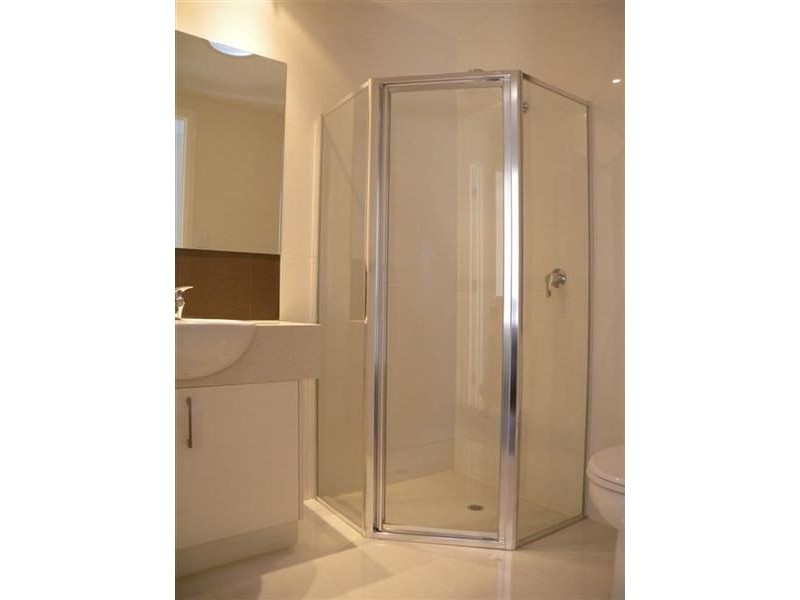 6/2 West Street, Hindmarsh SA 5007