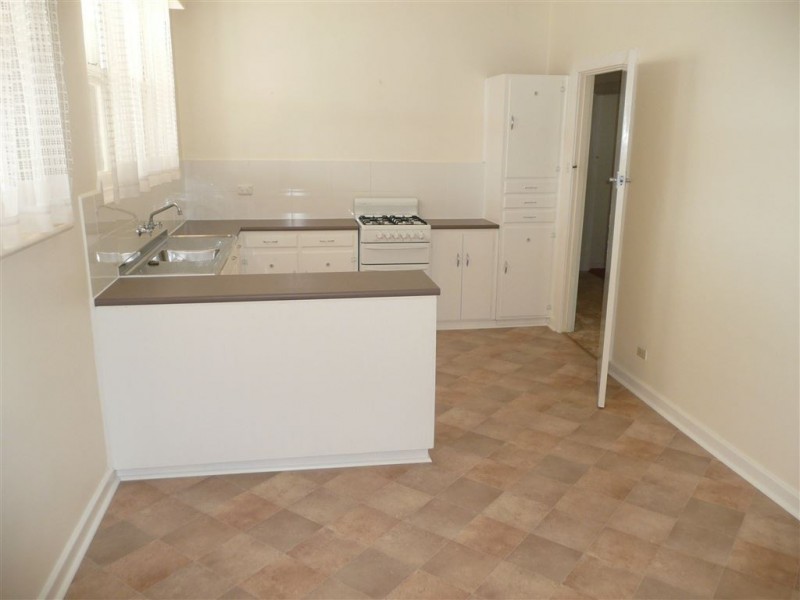 5 The Parkway, Paradise SA 5075