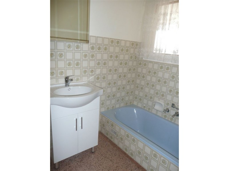 5 The Parkway, Paradise SA 5075