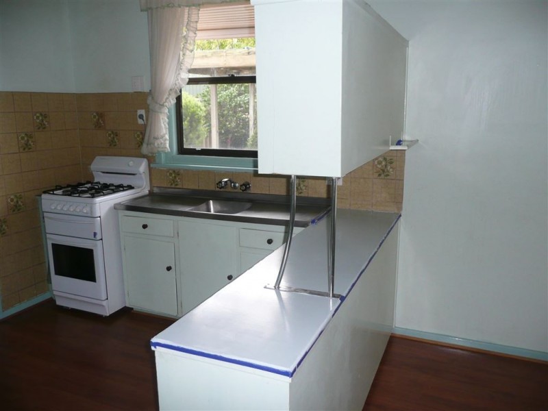 18 Poplar Crescent, Campbelltown SA 5074