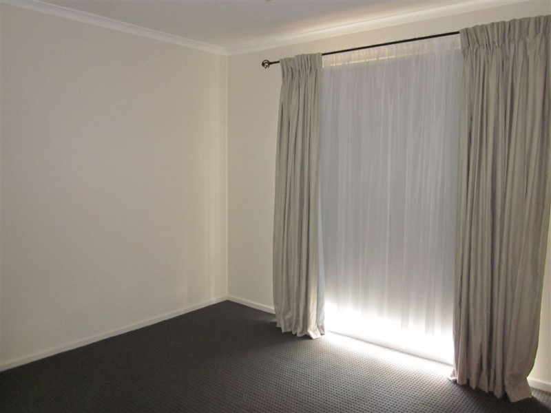 3 Cambridge Street, Gilles Plains SA 5086