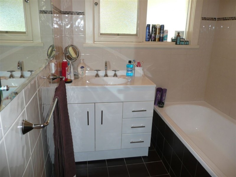 7 Budhollow Avenue, Paradise SA 5075