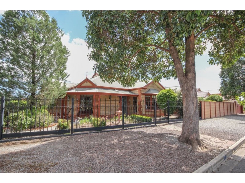 2 Rangeview Drive, Newton SA 5074