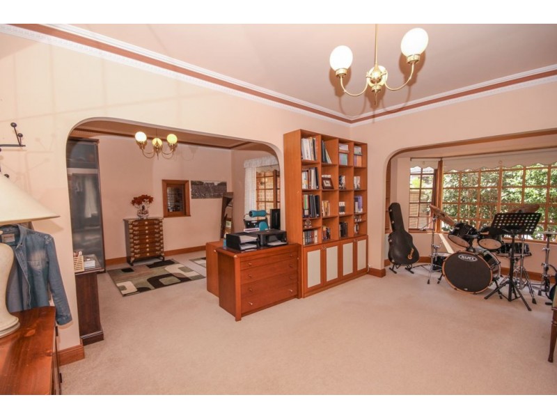 2 Rangeview Drive, Newton SA 5074