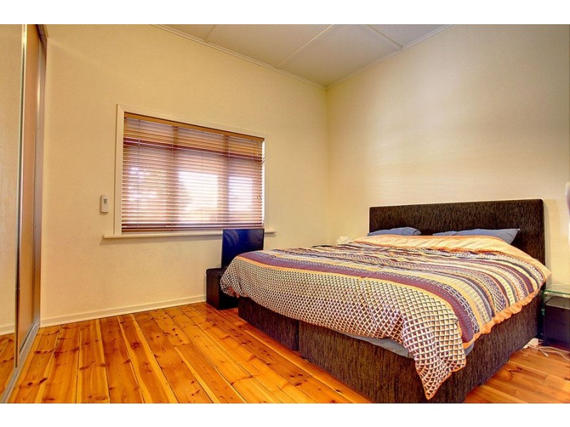 118 East Avenue, Beverley SA 5009