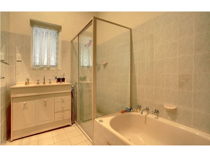 118 East Avenue, Beverley SA 5009