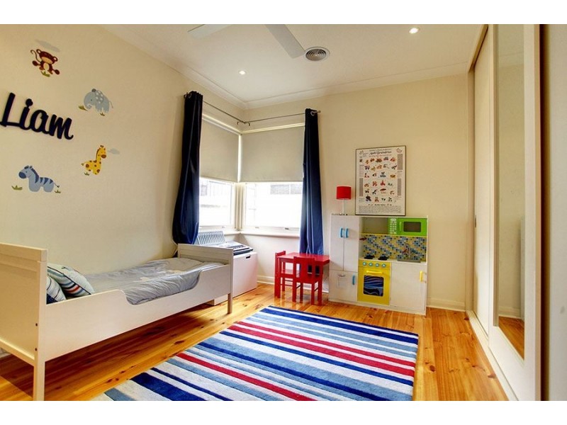 12 Amadio Crescent, Campbelltown SA 5074