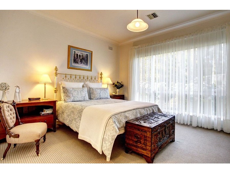 12 Carunta Street, Wattle Park SA 5066