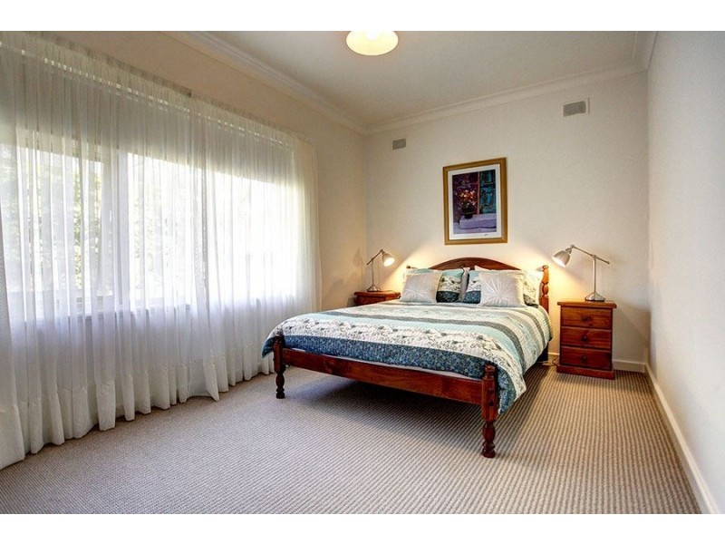 12 Carunta Street, Wattle Park SA 5066