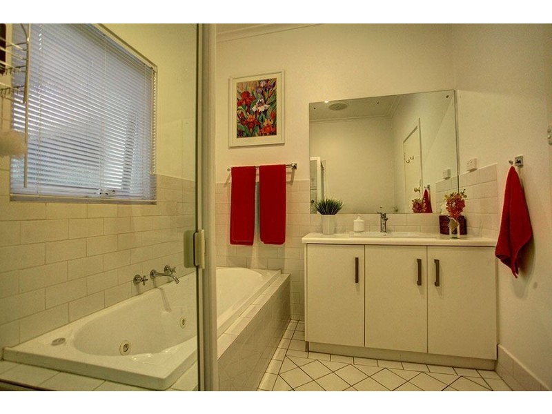 12 Carunta Street, Wattle Park SA 5066