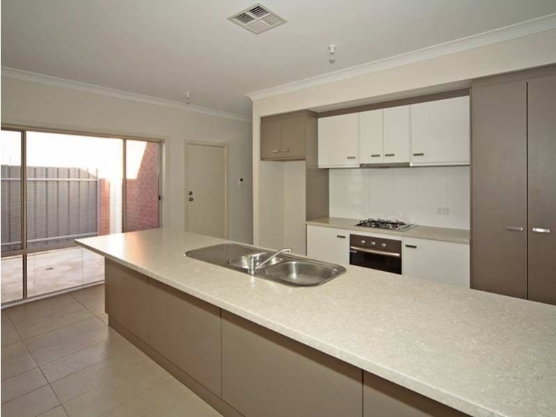 11B Liascos Avenue, Newton SA 5074