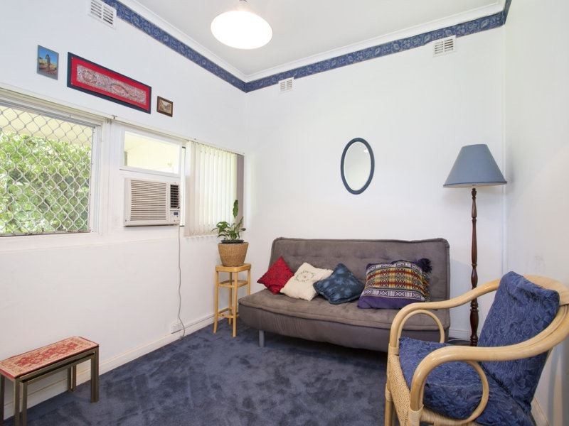 18 Renown Avenue, Tranmere SA 5073