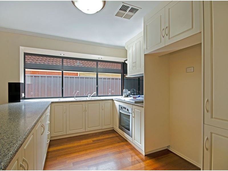 16 Hilltop Drive, Oakden SA 5086