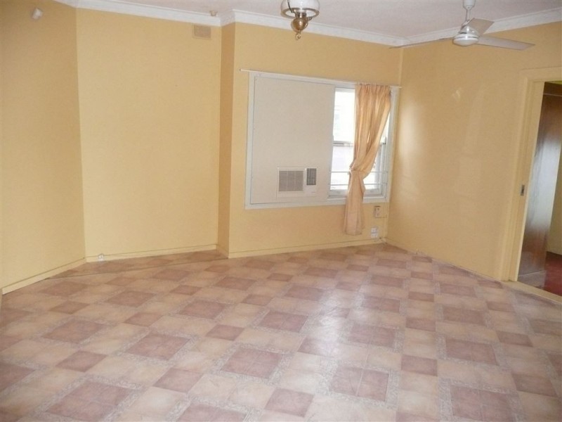 8 Kerry Street, Campbelltown SA 5074