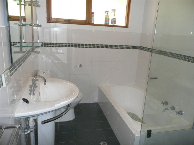 11 Adela Crescent, Athelstone SA 5076
