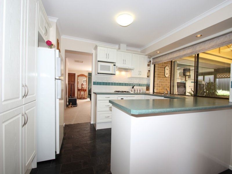 21 Sutherland Place, Golden Grove SA 5125