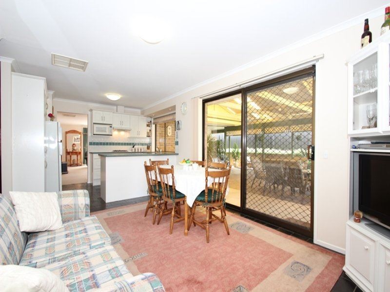 21 Sutherland Place, Golden Grove SA 5125