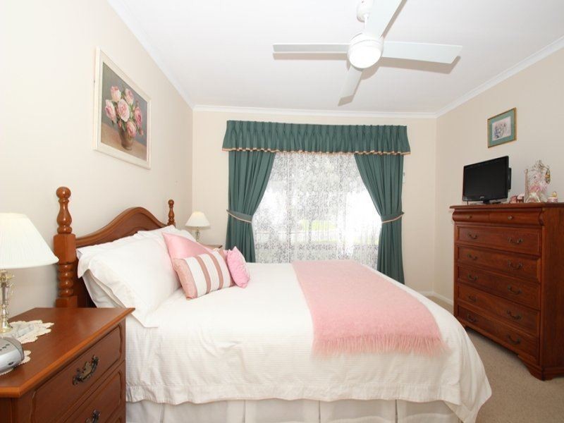 21 Sutherland Place, Golden Grove SA 5125