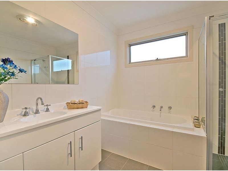 2/421 Payneham Road, Felixstow SA 5070