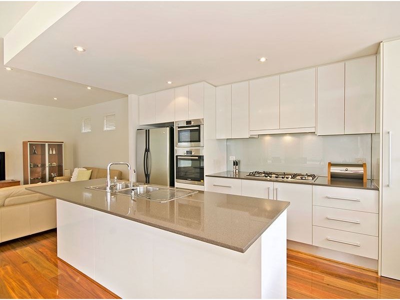 12 Sallis Avenue, Tranmere SA 5073