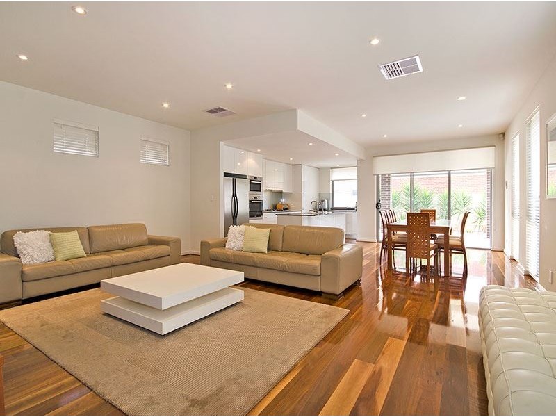 12 Sallis Avenue, Tranmere SA 5073