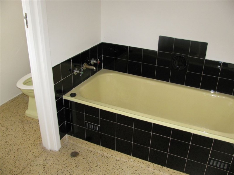 8 Selkirk Avenue, Clearview SA 5085