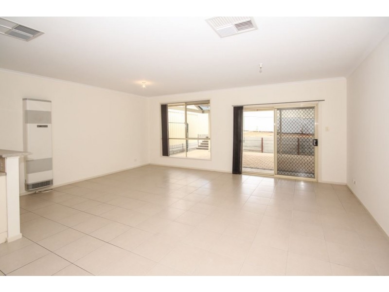 33A Taunton Avenue, Enfield SA 5085
