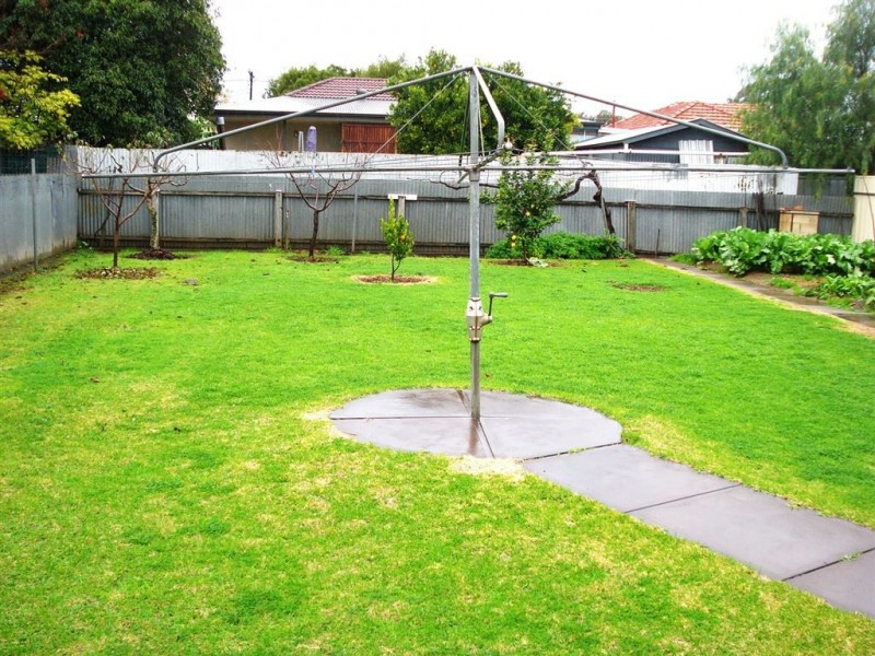 7 Wattle Street, Campbelltown SA 5074