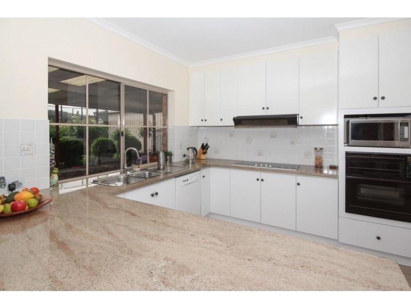 4 Spartan Crescent, Athelstone SA 5076