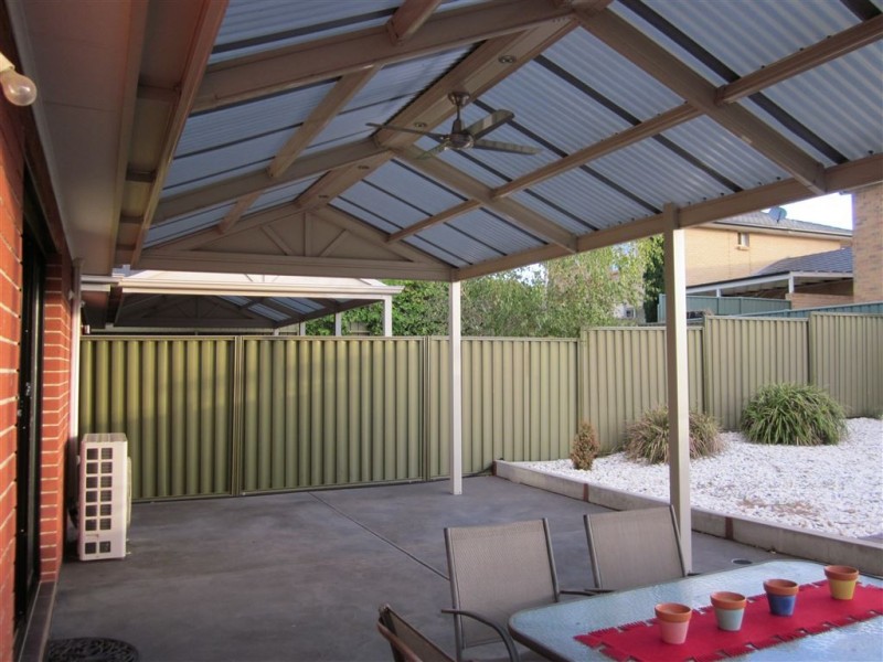 22B Ridgefield Avenue, Paradise SA 5075