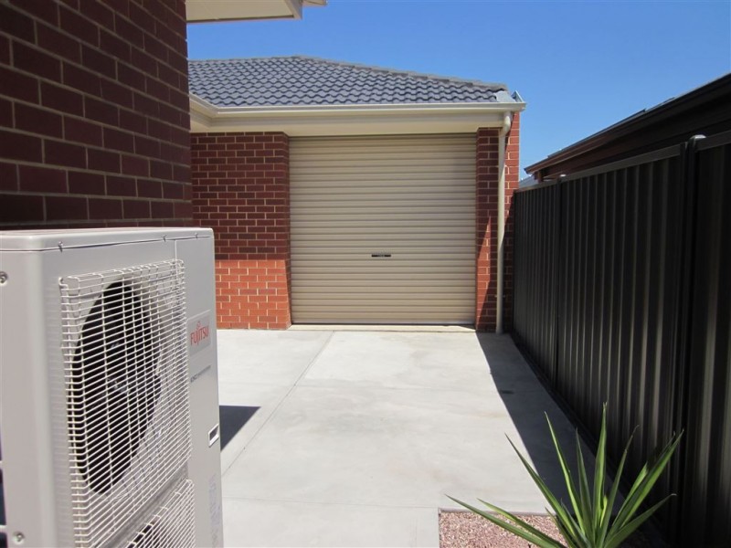 12 Orchid Court, Paradise SA 5075