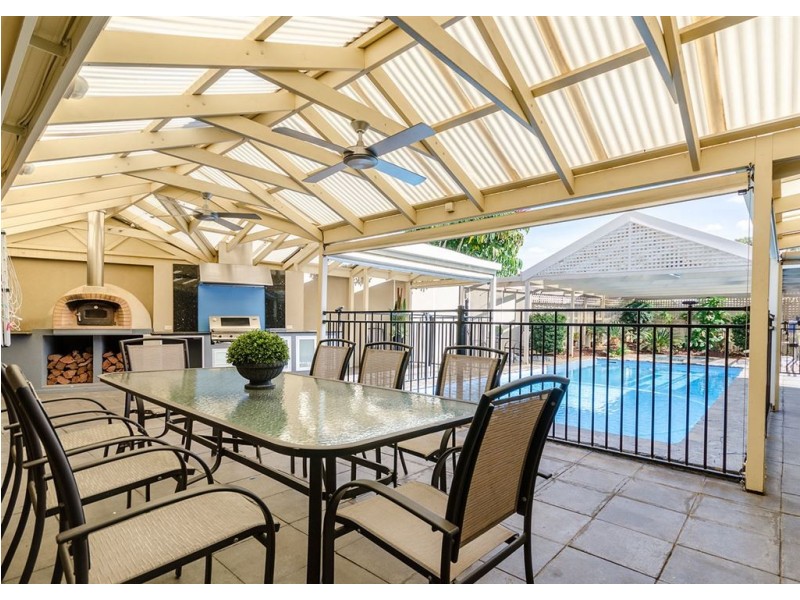 9 Tranquil Court, Campbelltown SA 5074