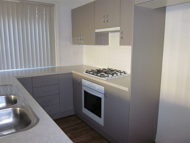 7B Frances Avenue, Para Hills SA 5096