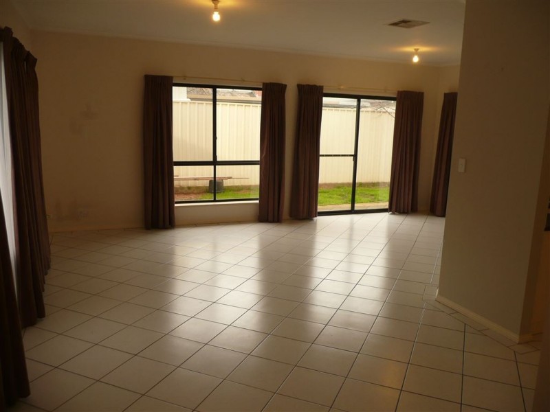 42 Athol Avenue, Blair Athol SA 5084