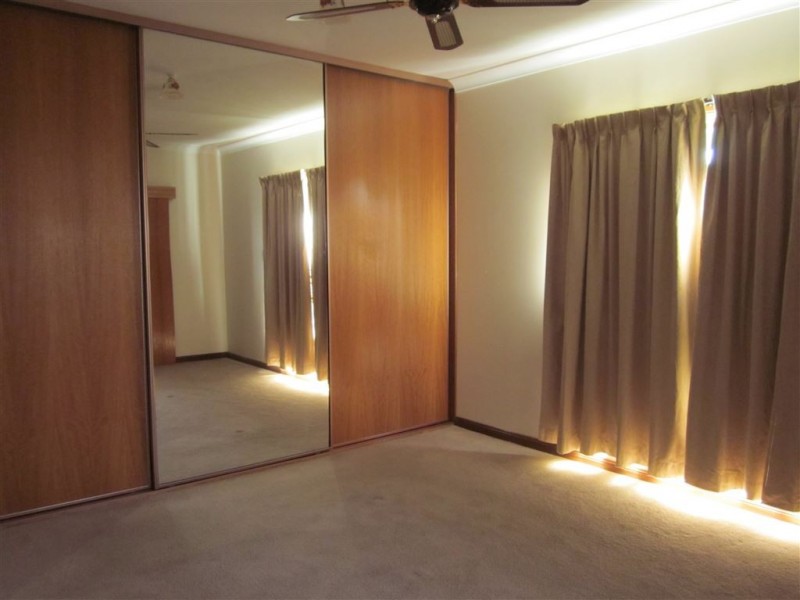 22 Stradbroke Road, Newton SA 5074