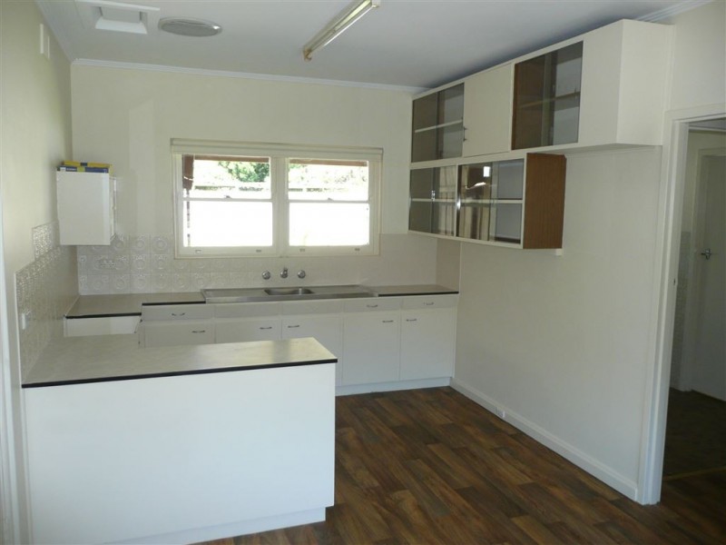 13 Lamary Avenue, Paradise SA 5075