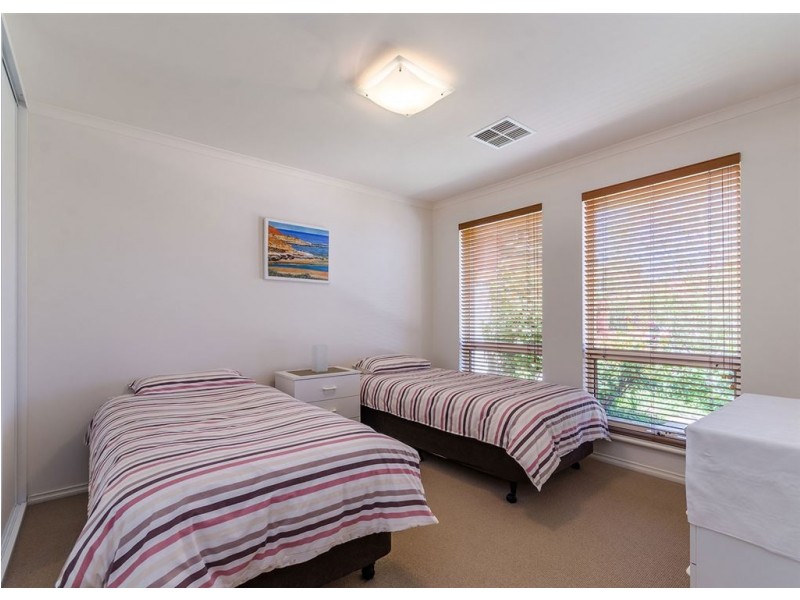 13 Alan Avenue, Campbelltown SA 5074