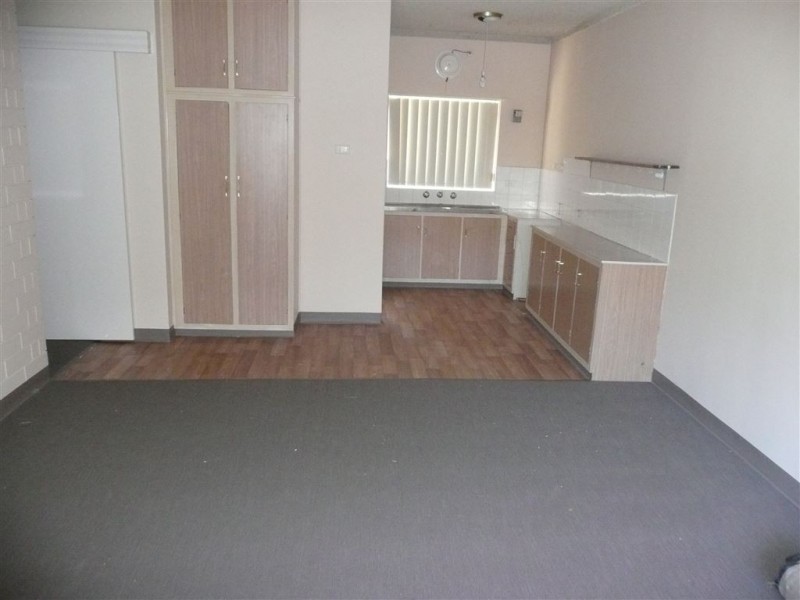 2/85 Fourth Avenue, St Peters SA 5069