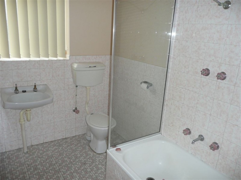 2/85 Fourth Avenue, St Peters SA 5069