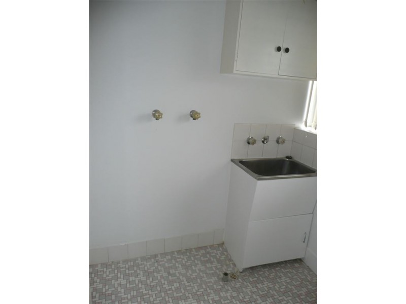 2/85 Fourth Avenue, St Peters SA 5069