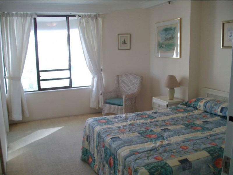 801/5 Enderley Avenue, Surfers Paradise QLD 4217