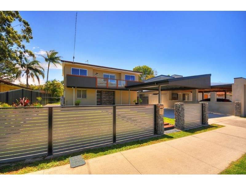 12 Annerley Avenue, Runaway Bay QLD 4216