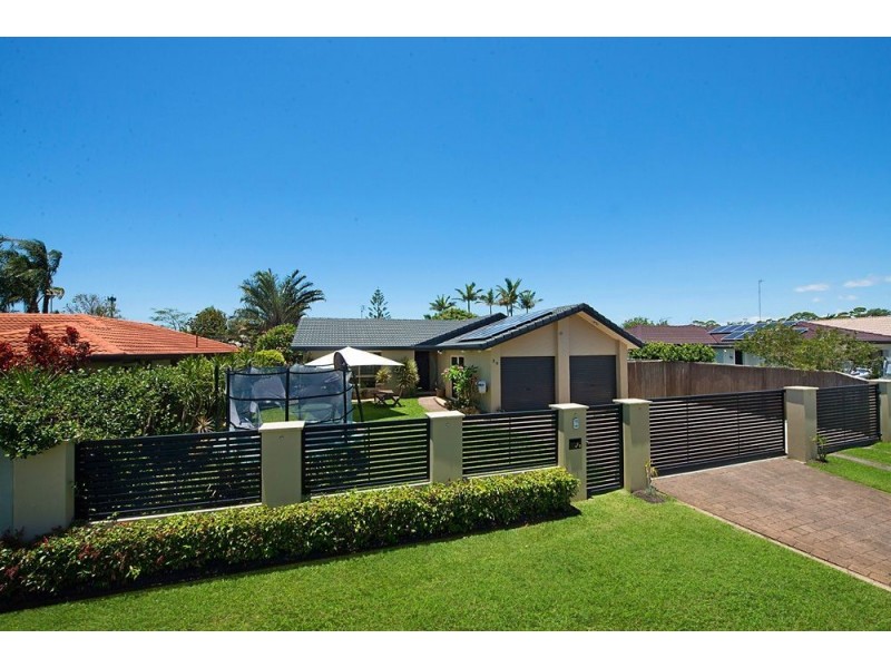 39 Sundown Drive, Paradise Point QLD 4216