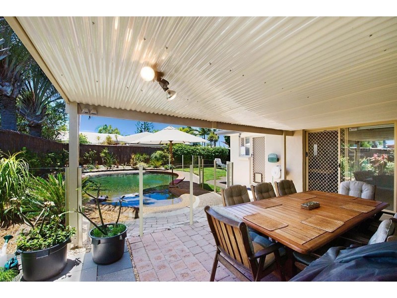 39 Sundown Drive, Paradise Point QLD 4216