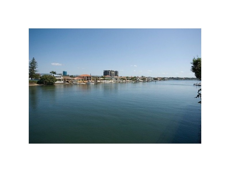 21C/2 Riverview Pde, Surfers Paradise QLD 4217