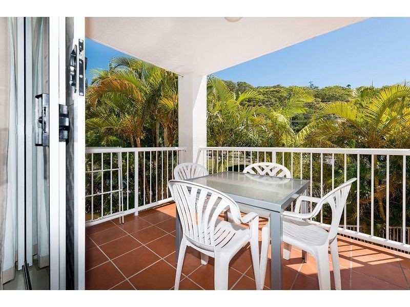 10/16 Djerral Avenue, Burleigh Heads QLD 4220