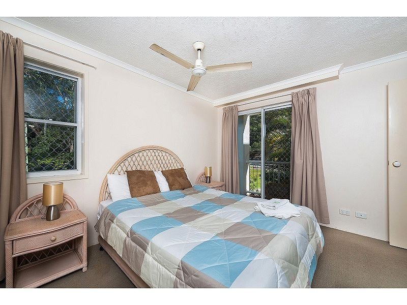 10/16 Djerral Avenue, Burleigh Heads QLD 4220