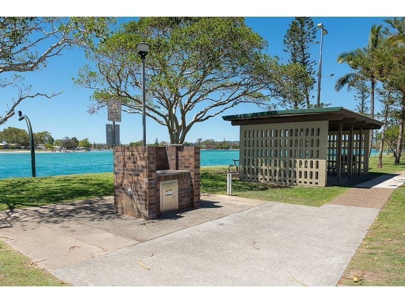 10/16 Djerral Avenue, Burleigh Heads QLD 4220