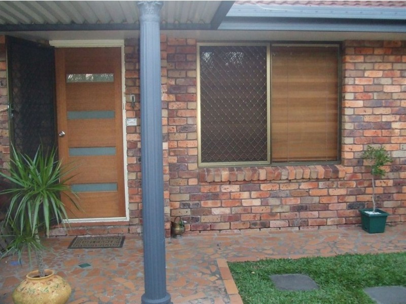 49 Warrungen Way, Ashmore QLD 4214